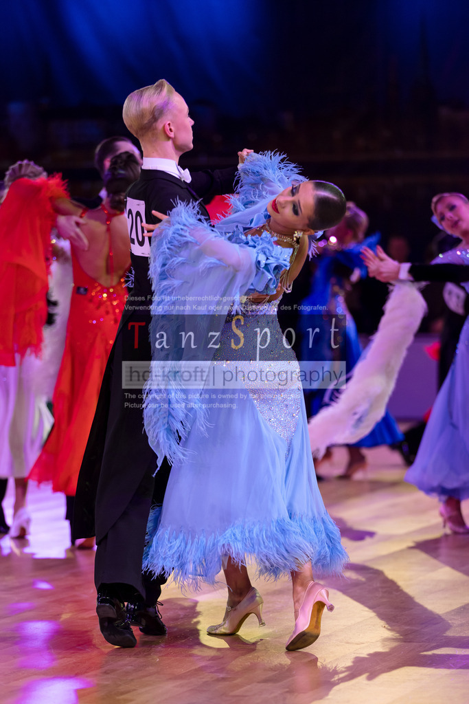 20241215_WDSF_Open_Youth_Std-Riga-8446 | Tanzsportbilder, Standardtanz, Lateintanz, WDSF, DTV, LTVB, dancecomp, goc, hessen tanzt, blaues band der spree, walzer, tango, wiener walzer, slowfox, quickstepp, samba, rumba, cha-cha-cha, paso doble. jive, hd-kroft photography, turniertanzsport