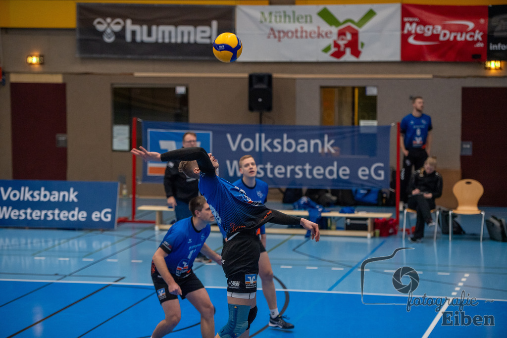 VSG Ammerland-VSG Lüneburg 2 | Volleyball Regionalliga; VSG Ammerland-VSG Lüneburg 2 am 04.02.2024; in Westerstede (Sporthalle Norderstraße), Photo: Philip Eiben 2024 - Realisiert mit Pictrs.com
