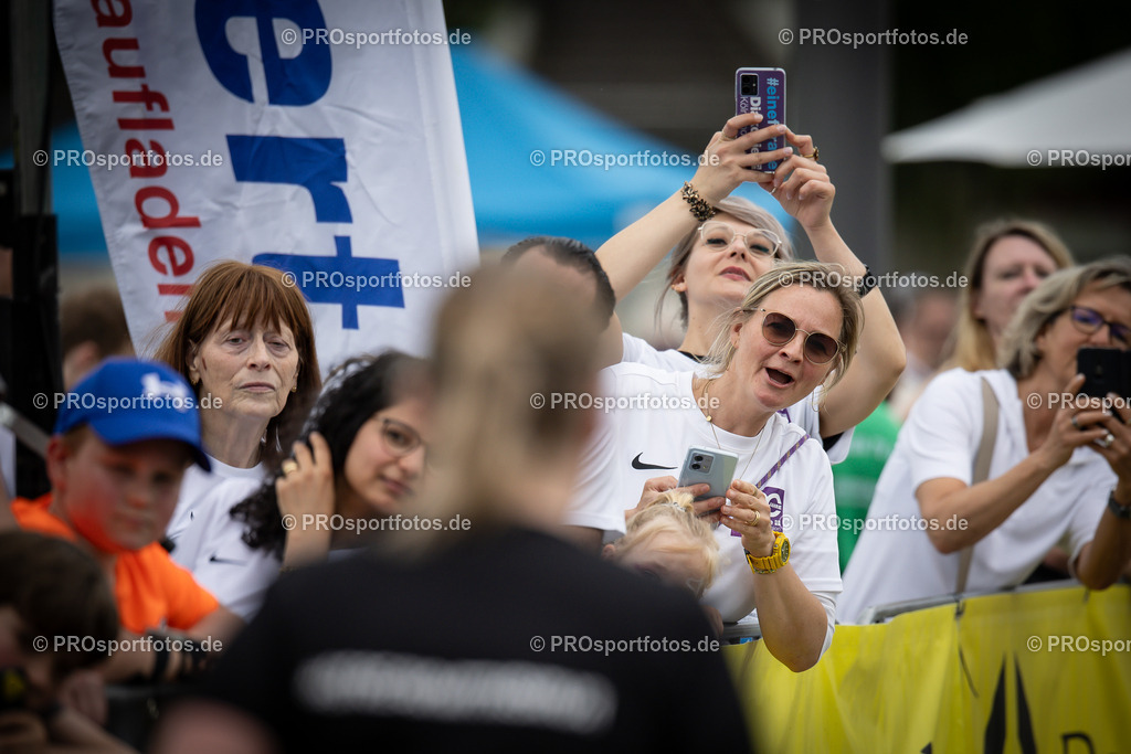 Stadionlauf Köln, 26.05.2024 | Impressionen von Stadionlauf Köln am 26.05.2024 rund um das RheinEnergie-Stadion in Koeln-Müngersdorf.