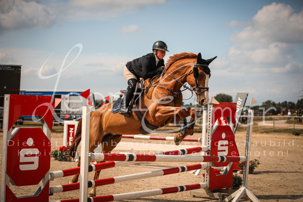 24.FrSpA00012 | Leoni Ertmer Photography - Realisiert mit Pictrs.com