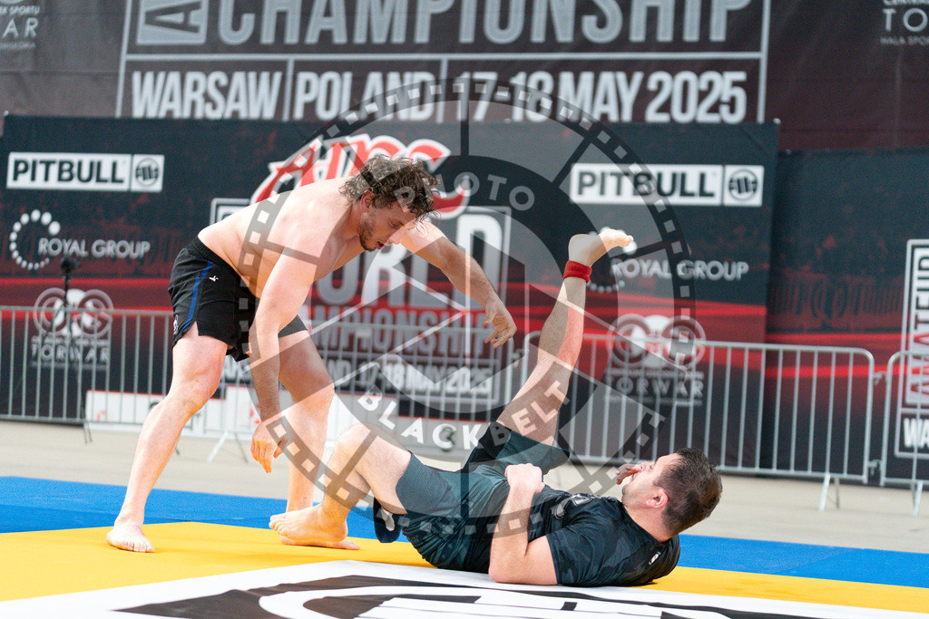 20250517PBB5620 | Athletes compete during the first day of the ADCC Amateur World Championship on May 15, 2025 in Warsaw, Poland. © Chiara Dazi / photoblackbelt