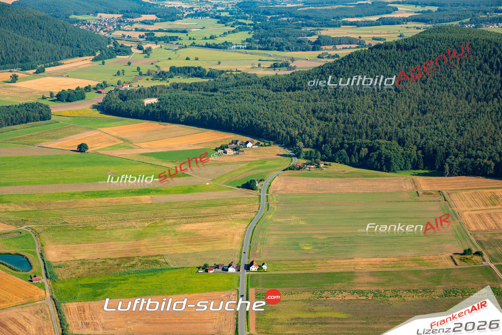 Das Luftbild zeigt : Lindau Trebgast - Die Luftaufnahme wurde 2024 vom UL-Flugzeug aus erstellt ( keine Drohne ) - Hochauflösende Luftaufnahme - Für grossformatige Ausdrucke geeignet. Die Geschenkidee !Mit Lizenz und Bildrechte bestellbar