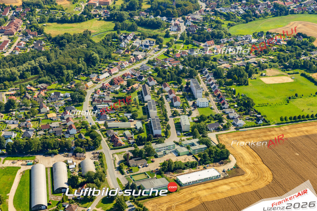 Vs Google Maps Prohn - Die Luftaufnahme wurde 2025 vom UL-Flugzeug heraus erstellt ( keine Drohnenaufnahme ) - Hochauflösende Luftaufnahme - für Wandbilder und großformatige Ausdrucke geeignet. Das besondere Geschenk!Hier alle&nbsp;Infos zur Lizenzierung der LuftaufnahmeWir fliegen auch dieses Jahr wieder in Ihre Region um Luftbilder zu erstellen.- Luftbild anfragen