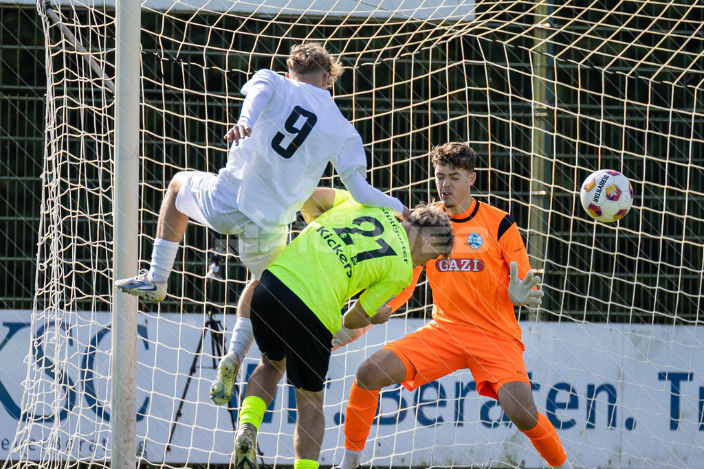 20251003_Picselweb-Fotografie_1R3_1389 | DFB Pokal 2. Runde, JFV A/O/B/H/H - SV Stuttgarter Kickers, Foto: Jörg Struwe - picselweb.de - Realisiert mit Pictrs.com