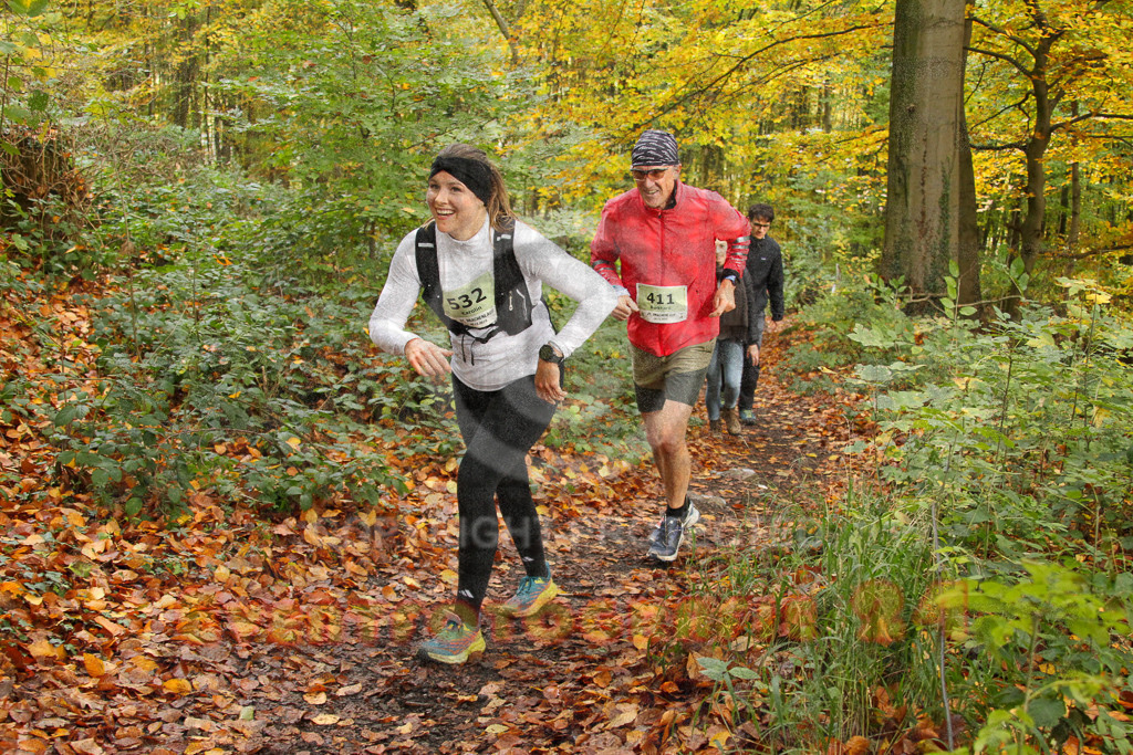 251026_1248_EV4_5857 | Sportfotografie im Rhein-Sieg Kreis, Köln, Bonn, NRW, Rheinland Pfalz, Hessen, etc. Unser Tätigkeitsfeld umfasst den Laufsport vom Volkslauf über den Marathon, Duathlon, Triathon bis zum Ultralauf wie Kölnpfad Ultra oder Schindertrail.