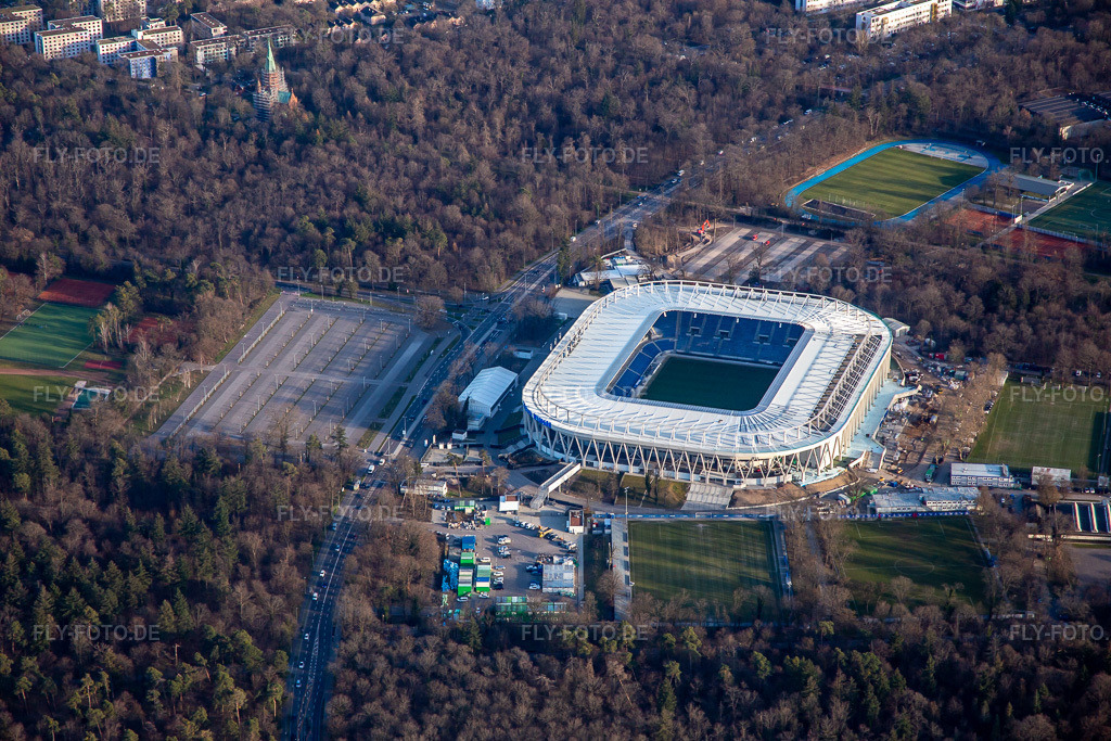 Luftbild: BBBank Wildpark, fast vollendeter Stadionneubau des KSC im Ortsteil Innenstadt-Ost in Karlsruhe im Bundesland Baden-Württemberg in Deutschland. Foto: IMG_135962.jpg vom 21.02.2023 durch Werner Riehm/FLY-FOTO.de