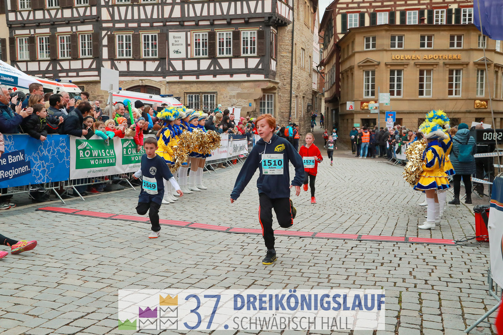 Stadtwerke Jugendlauf 1700m | 3 Koenigslauf 2023 - Realisiert mit Pictrs.com