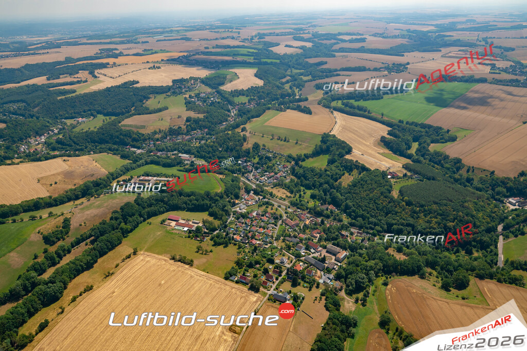Die Luftbildaufnahme Robschuetz - Klipphausen wurde 2018 mittels Flugzeug (keine Drohne) erstellt. Perfekte Schärfe und Druck- Auflösung- Garantiert!
