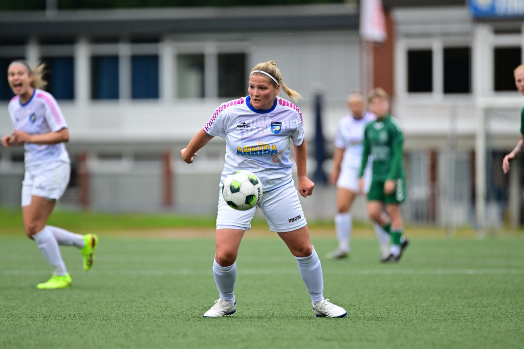 Fußball I Frauen I Saison 2025-2026 I Testspiel I TuRa Harksheide - TuRa Meldorf | Der Sportfotograf. - Realisiert mit Pictrs.com