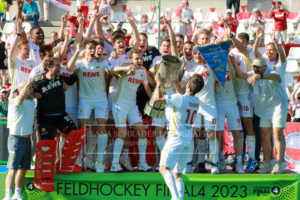 DM23 Finale Herren Mannheimer HC -  Rot-Weiß Köln 04.06.23-099 | lanaschraderfotografie - Realisiert mit Pictrs.com