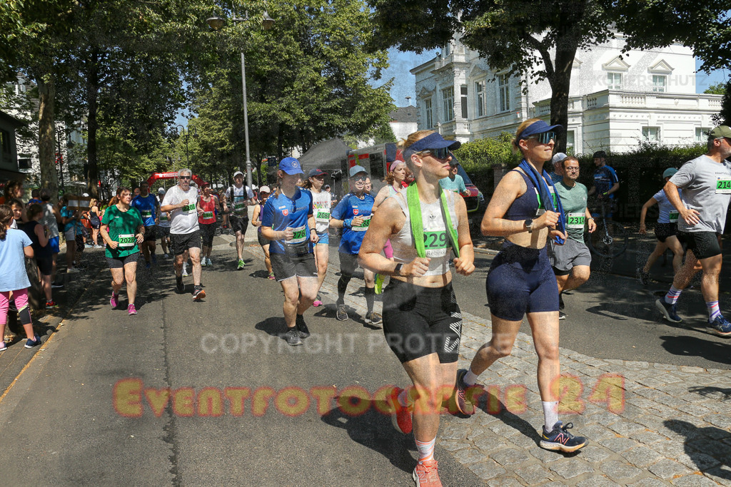 250621_1107_EX1_3406 | Sportfotografie im Rhein-Sieg Kreis, Köln, Bonn, NRW, Rheinland Pfalz, Hessen, etc. Unser Tätigkeitsfeld umfasst den Laufsport vom Volkslauf über den Marathon, Duathlon, Triathon bis zum Ultralauf wie Kölnpfad Ultra oder Schindertrail.