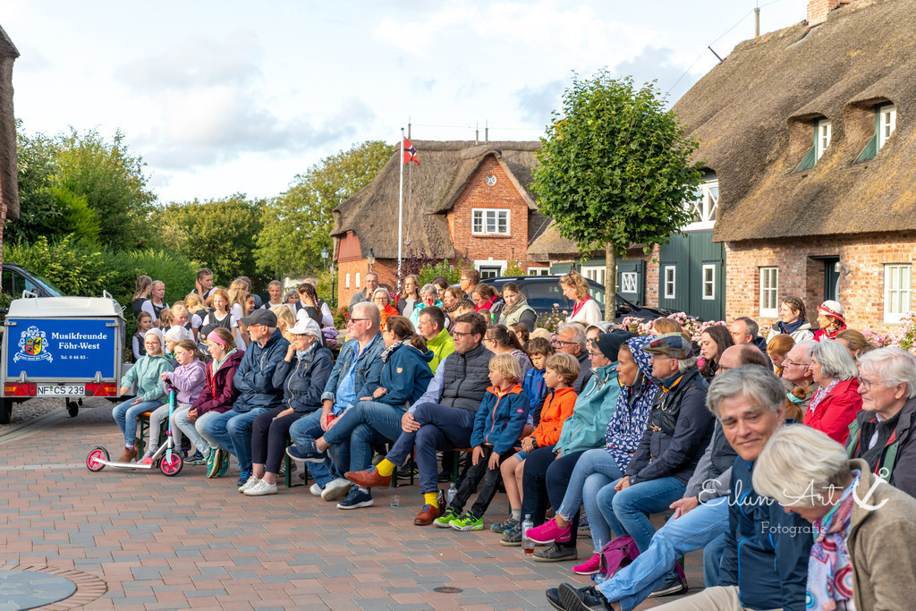 EAF_9170 | Eilun-Art-Fotografie Levke Martens, ihre Fotografin für Immobilien- und Landschaftsfotografie auf Föhr, Föhrer Motive als Poster, Leinwand, hinter Acrylglas oder stelle dir deinen eigenen Monatskalender zusammen, mit nur einem Klick