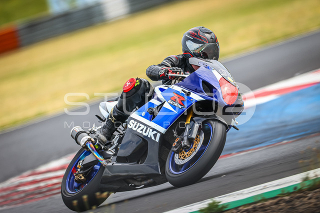 0098-260630MM-030_98 | Deine Full-Service-Agentur für ✔️Videoproduktionen und ✔️Motorsportfotografie Jetzt Angebot anfragen!