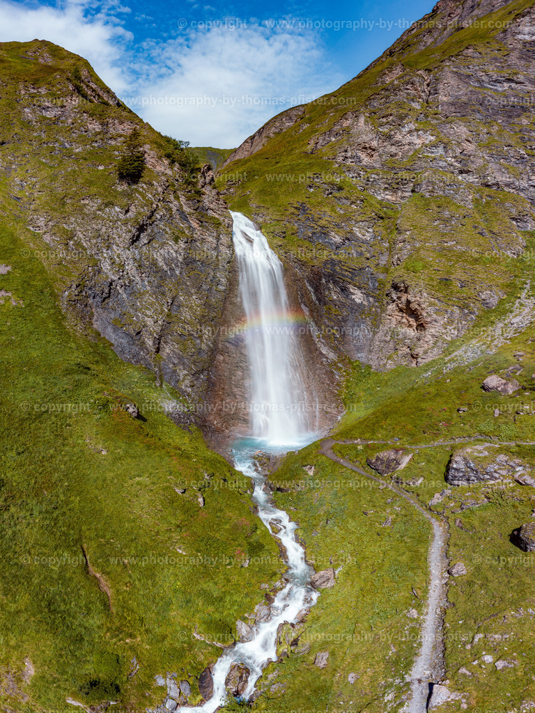 Schleierwasserfall Hintertux copyright  Thomas Pfister-1 | PHOTOGRAPHY BY THOMAS PFISTER