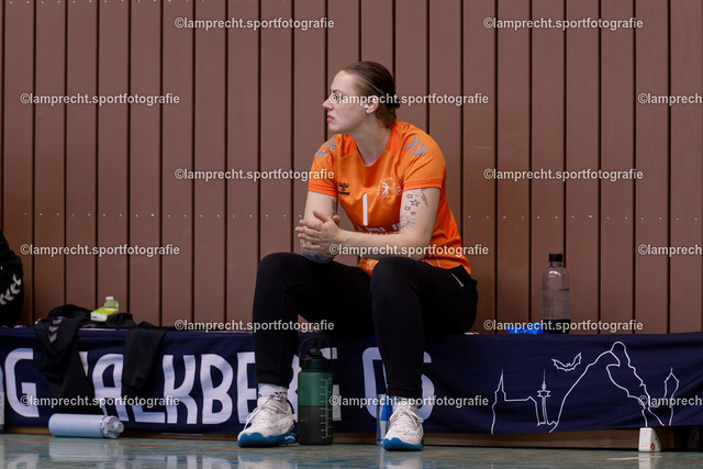 Handball I Damen I Saison 2025-2026 I Verbandsliga Süd I 15. Spieltag I HSG Kalkberg 06 - HSG Holsteinische Schweiz 192 | Katja Michaela Rohde (1, HSG Kalkberg 06) - Realisiert mit Pictrs.com