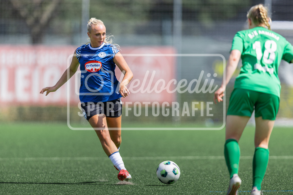 Fußball I Frauen I Freundschaftsspiel I DJK Arminia Ibbenbüren - DSC Arminia Bielefeld I 14848 | Celine Preuß (4, DSC Arminia Bielefeld) - Realisiert mit Pictrs.com
