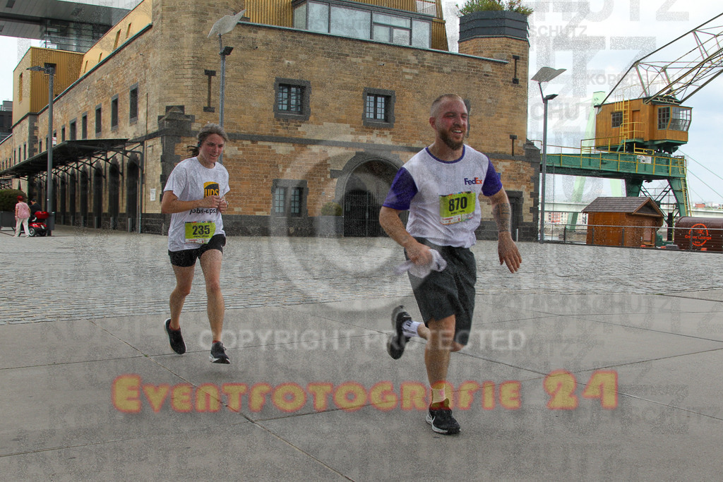 250920_1529_EV4_8926 | Sportfotografie im Rhein-Sieg Kreis, Köln, Bonn, NRW, Rheinland Pfalz, Hessen, etc. Unser Tätigkeitsfeld umfasst den Laufsport vom Volkslauf über den Marathon, Duathlon, Triathon bis zum Ultralauf wie Kölnpfad Ultra oder Schindertrail.