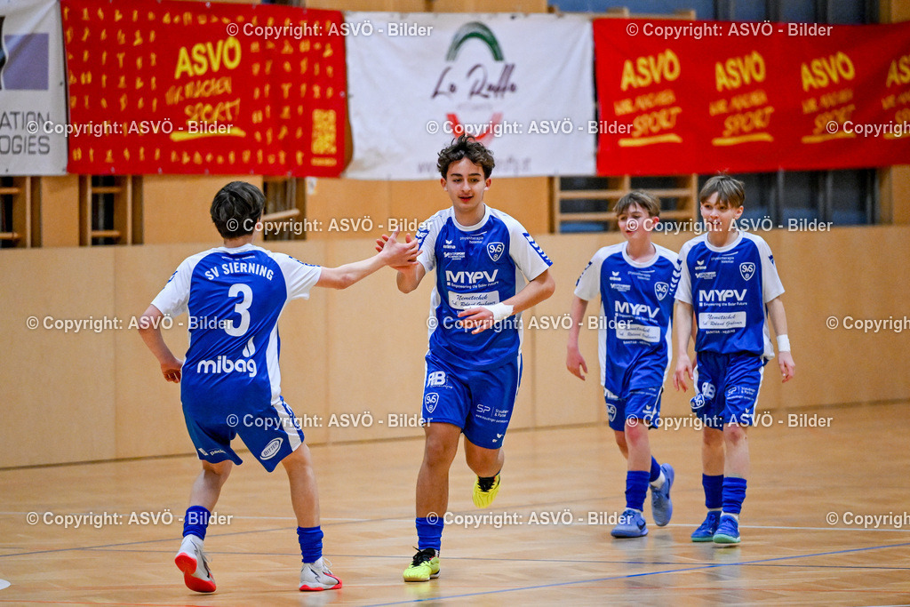 ASVÖ_ Fussballturnier SV Gallneukirchen_ 07.02.2025-22 | 07.02.2025, Gallneukirchen, AUT, ASVÖ, Fussball Nachwuchs Hallenturnier 2025, SV Gallneukirchen im Bild Teilnehmer U 15©Harald Dostal / fodo.media - Realisiert mit Pictrs.com