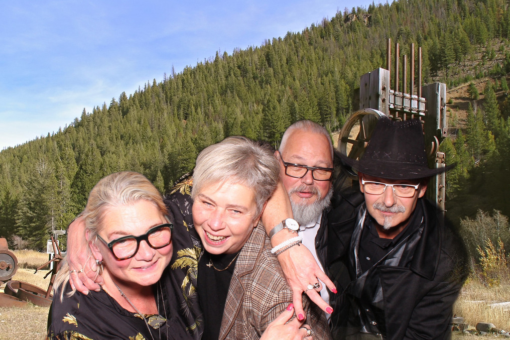 top-top.de-251025-0077 | Foto, Video, Fotografie, Videografie, Fotobox, DJ, Discjockey, Musik, Musikbox, Veranstaltung, Photobooth, Amazon, Ebay, Buchtipp, Bestseller, Autor, Verlag, Buch, Wesel, Hamminkeln, NRW, Dinslaken, Rees, Drohne, Hochzeit, Party, Fotobox, Wesel, Fotograf