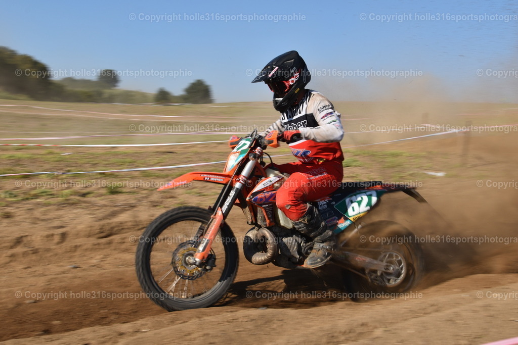 DSC_0401 | Sportfotografie , Motorsport, Motoross, Reitsport, Mointainbike, Enduro,
Landschaft , Outdoor, Eventfotografie, Landschaft, Bilder online bestellen - Realisiert mit Pictrs.com