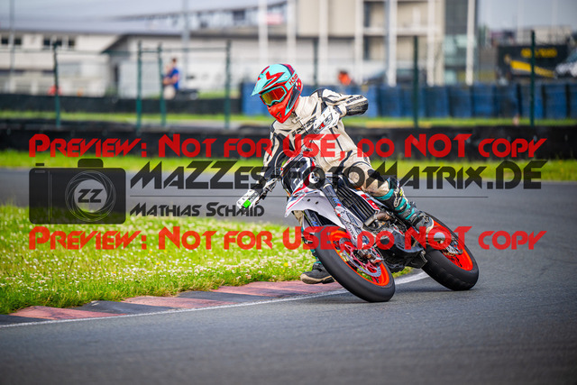 MaZZes_FotoMatrix_240621_6021986_9943 | GRUEN