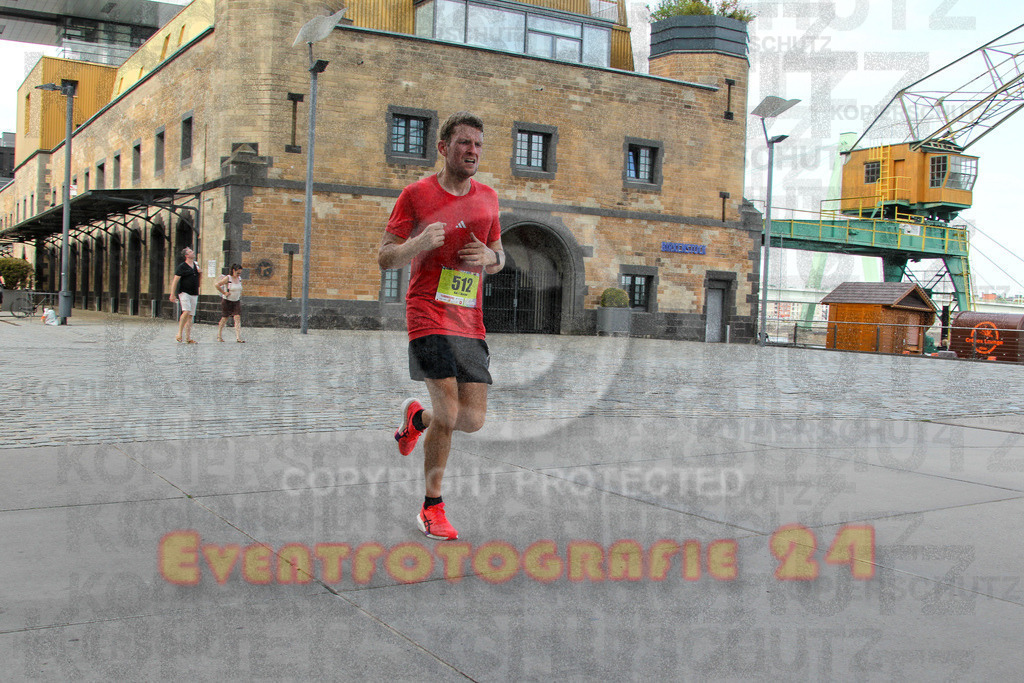 250920_1510_EV4_8185 | Sportfotografie im Rhein-Sieg Kreis, Köln, Bonn, NRW, Rheinland Pfalz, Hessen, etc. Unser Tätigkeitsfeld umfasst den Laufsport vom Volkslauf über den Marathon, Duathlon, Triathon bis zum Ultralauf wie Kölnpfad Ultra oder Schindertrail.