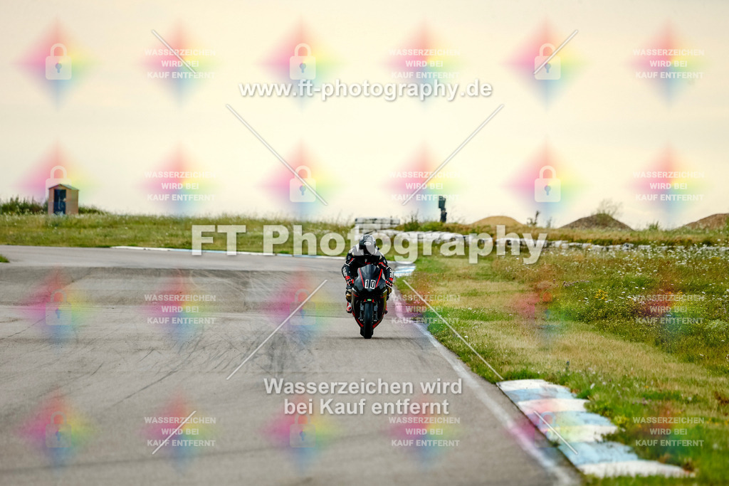 Chambley Juli-1660 | Hier findet Ihr Bilder von Touristenfahrten auf der Nürburgring Nordschleife oder von anderen Veranstaltungen die ich besucht habe. Viel Spass beim Durch Schauen 