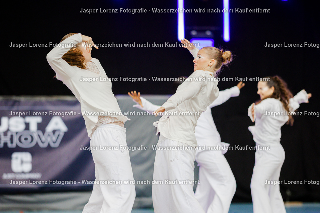 JUST A SHOW | Jasper Lorenz Fotografie - Realisiert mit Pictrs.com