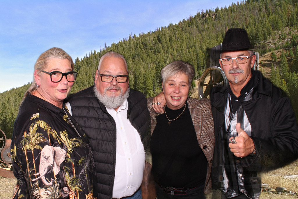 top-top.de-251025-0076 | Foto, Video, Fotografie, Videografie, Fotobox, DJ, Discjockey, Musik, Musikbox, Veranstaltung, Photobooth, Amazon, Ebay, Buchtipp, Bestseller, Autor, Verlag, Buch, Wesel, Hamminkeln, NRW, Dinslaken, Rees, Drohne, Hochzeit, Party, Fotobox, Wesel, Fotograf