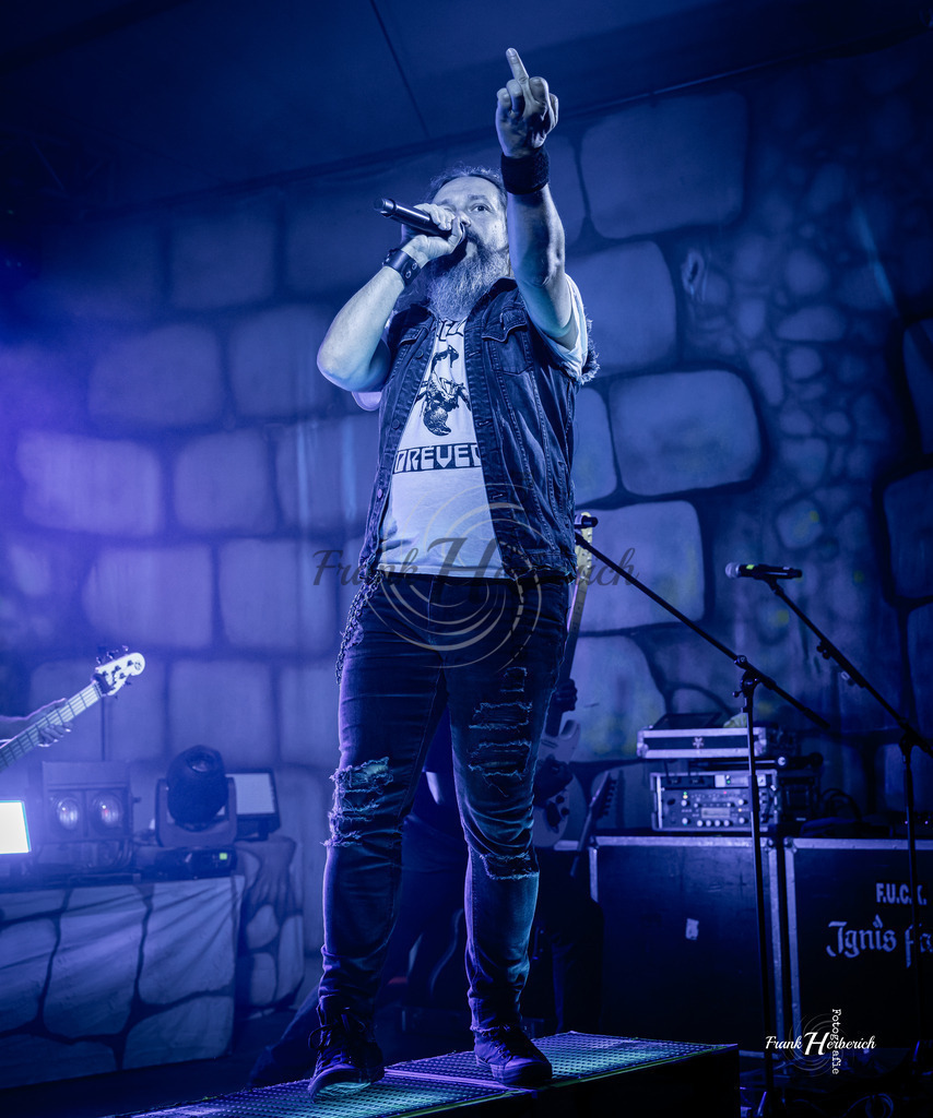 F.U.C.K | Frank Herberich Fotografie, Frank Herberich, Fotografie, Hochzeit, Portrait, St. Peter Ording, Ording, Westerhever, Nordsee, Frank Fotografie, Hardheim,  Odenwald,Walldürn, Band,Eventfotografie - Realisiert mit Pictrs.com