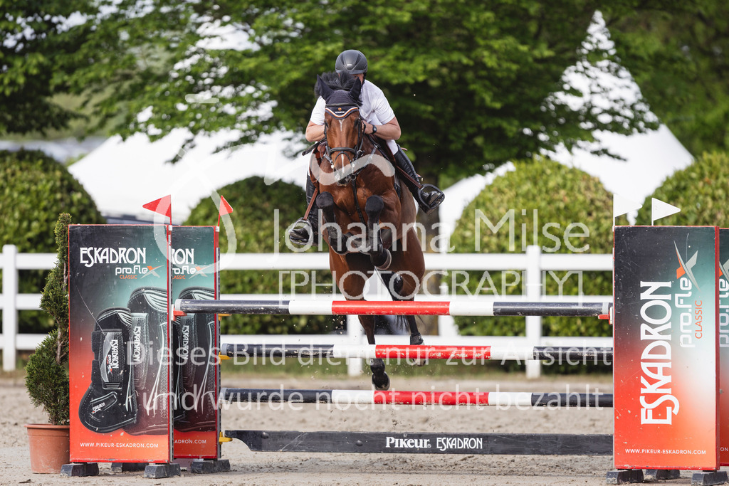 260510_PfSpTa_6_M1-Spr-654 | Deine schönsten Turniermomente als professionelle Fotos! Entdecke hochwertige Pferdesport-Fotografie im Online-Shop. Jetzt Fotos finden & bestellen!