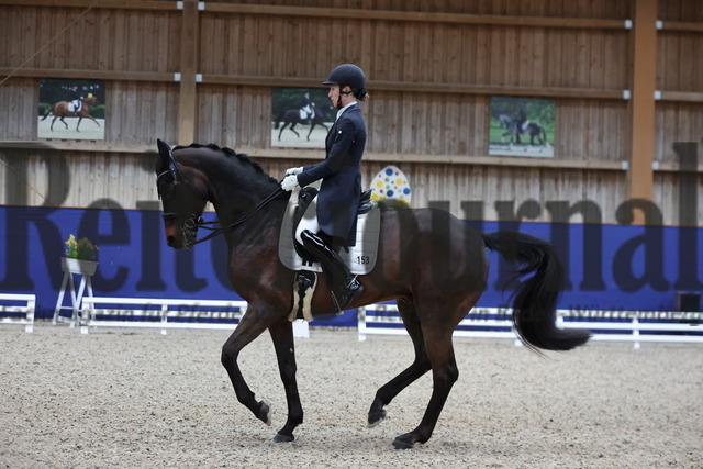 Zeutern_2025_Prfg.Nr.01_Dressurprfg.Kl.S_Grand Prix_Katrin Härlein-Bauer_Funboy (18) | Alle Fotos der Reiterjournal Fotografin Doris Matthaes im Reiterjournal Online-Fotoshop. - Realisiert mit Pictrs.com