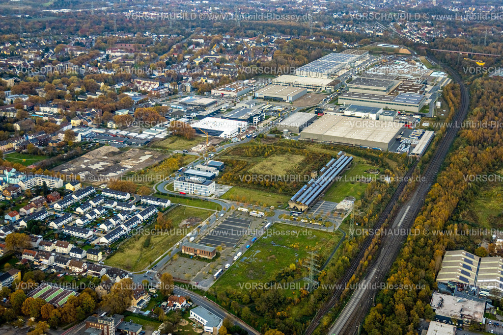 Gelsenkirchen231102913 | Luftbild, Industriepark Schalker Verein, Gewerbegebiet Europastraße, bilstein group, Dokas Handelsgesellschaft mbH, umgeben von herbstlichen Laubbäumen, Altstadt, Gelsenkirchen, Ruhrgebiet, Nordrhein-Westfalen, Deutschland