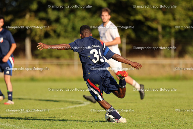 Fußball I Herren I Saison 2025-2026 I Kreisklasse A Süd-Ost I 6. Spieltag I SG Scharbeutz-Pönitz - VfL Bad Schwartau I 13.09.2025.109 | Calisto Muskwe (39, SG Scharbeutz/Pönitz) - Realisiert mit Pictrs.com