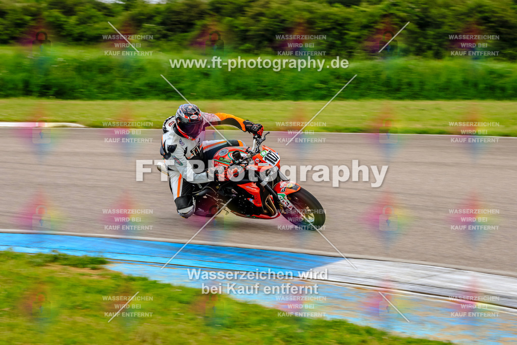 MotoTeam-9481 | Hier findet Ihr Bilder von Touristenfahrten auf der Nürburgring Nordschleife oder von anderen Veranstaltungen die ich besucht habe. Viel Spass beim Durch Schauen 