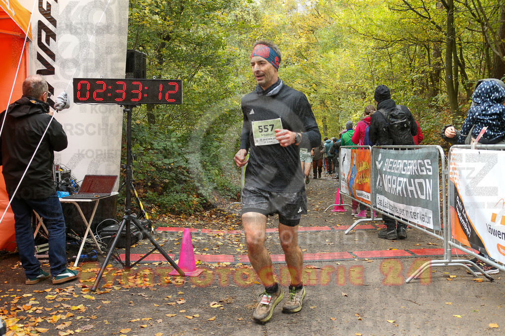 251026_1234_EX1_0732 | Sportfotografie im Rhein-Sieg Kreis, Köln, Bonn, NRW, Rheinland Pfalz, Hessen, etc. Unser Tätigkeitsfeld umfasst den Laufsport vom Volkslauf über den Marathon, Duathlon, Triathon bis zum Ultralauf wie Kölnpfad Ultra oder Schindertrail.