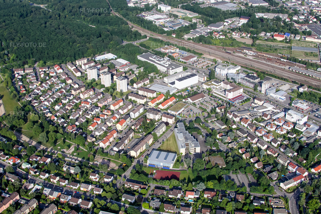Luftbild: Danziger Straße in Rastatt im Bundesland Baden-Württemberg in Deutschland. Foto: IMG_18781.jpg vom 03.06.2009 durch Werner Riehm/FLY-FOTO.de