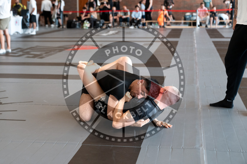 20250628PBB2326 | Athletes compete during the ILLCS X, International Luta Livre Championship Summer Edition on June 28, 2025 in Hannover, Germany. © Chiara Dazi / photoblackbelt