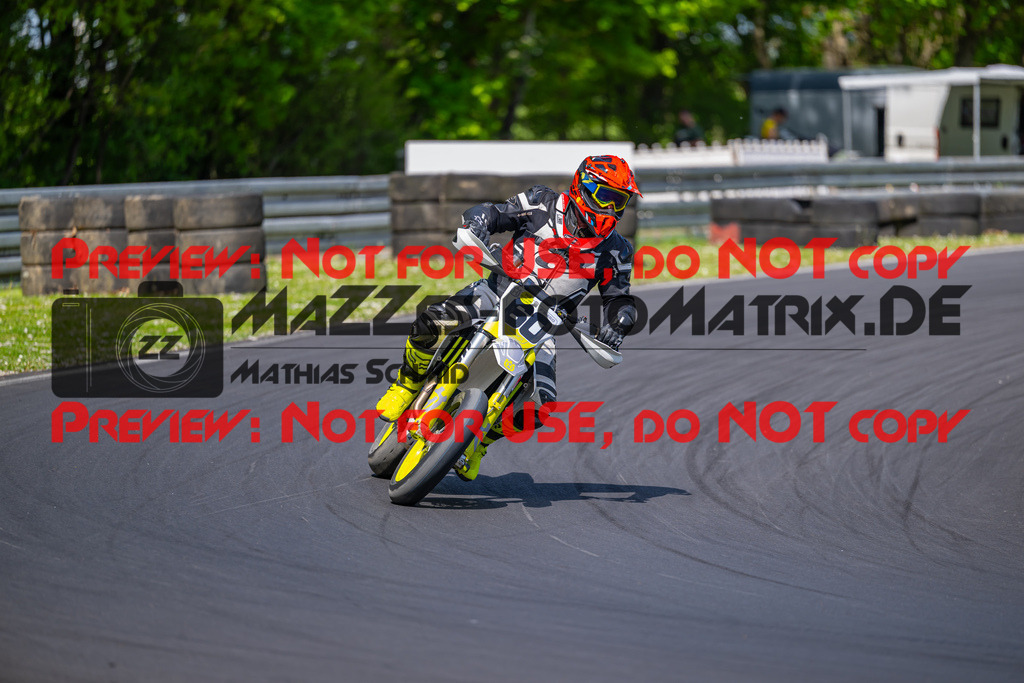 MaZZes-Fotomatrix-20260508-54274 | G2