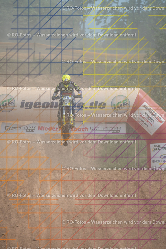 Niederwürzbach 3 Lauf-296 | Sportfotografie von RO-Fotos: Motorsport, Motocross, Enduro, Laufveranstaltungen und Triathlon. Professionelle Fotos von Sportlern und Events. - Realisiert mit Pictrs.com