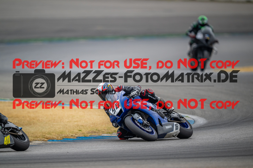 MaZZes-Fotomatrix-20260809-579382 | R1