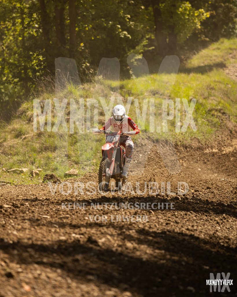 866A5182 | mxndyyvipix