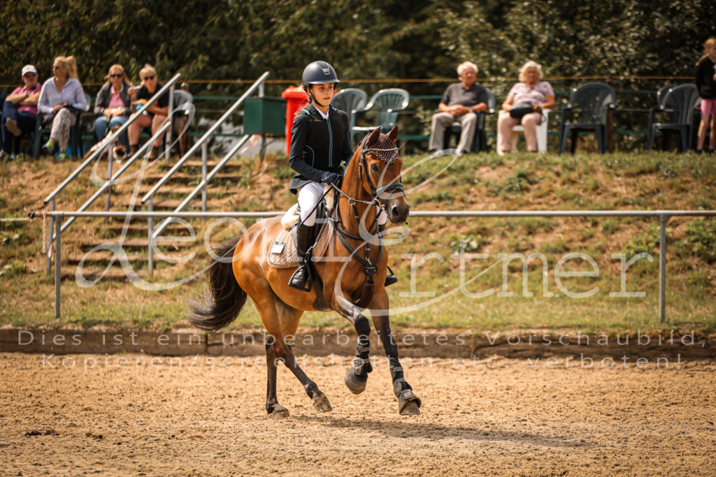 05.SoSpWB00388 | Leoni Ertmer Photography - Realisiert mit Pictrs.com