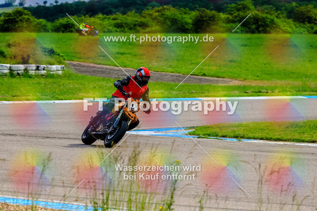 MotoTeam-9207 | Hier findet Ihr Bilder von Touristenfahrten auf der Nürburgring Nordschleife oder von anderen Veranstaltungen die ich besucht habe. Viel Spass beim Durch Schauen 