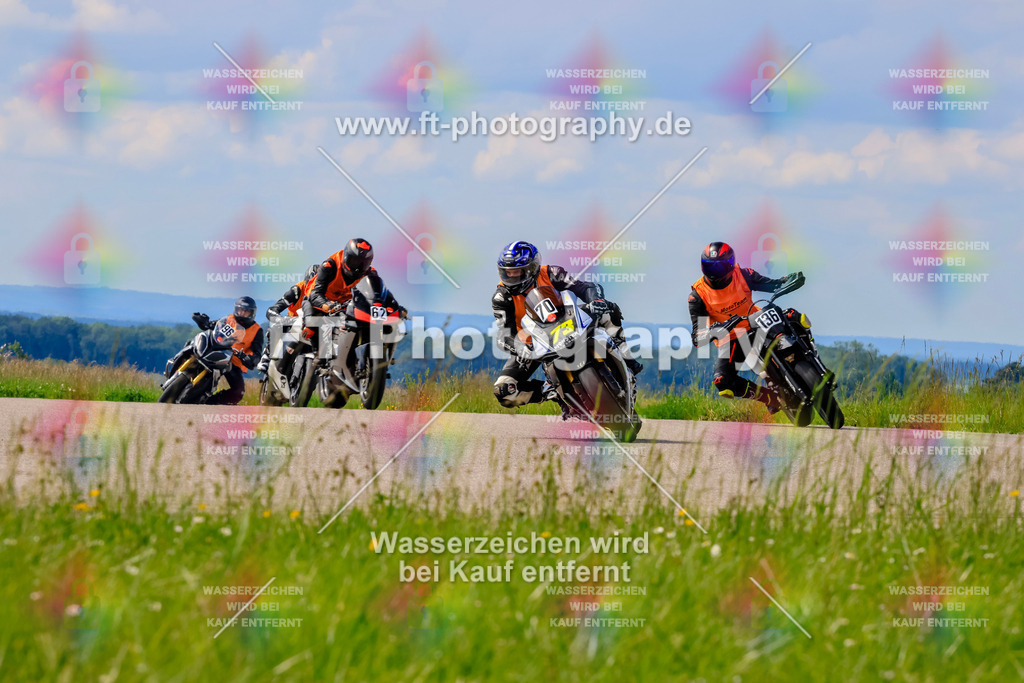 MotoTeam-0828 | Hier findet Ihr Bilder von Touristenfahrten auf der Nürburgring Nordschleife oder von anderen Veranstaltungen die ich besucht habe. Viel Spass beim Durch Schauen 