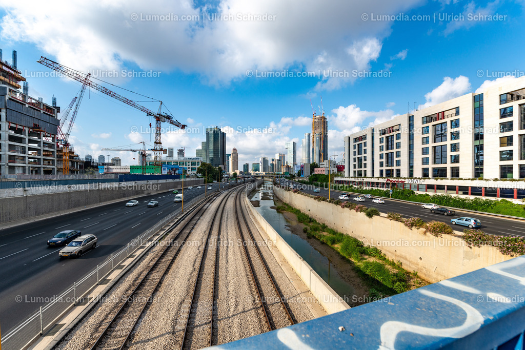10972-10104 - Moderne Architektur in Tel Aviv | Stockfoto und Bilderpool mit Bildmaterial aus Deutschland, dem Harz, Halberstadt, Quedlinburg, Wernigerode und weltweit. Qualitativ hochwertige und professionelle Fotos anschauen und kaufen. - Realisiert mit Pictrs.com