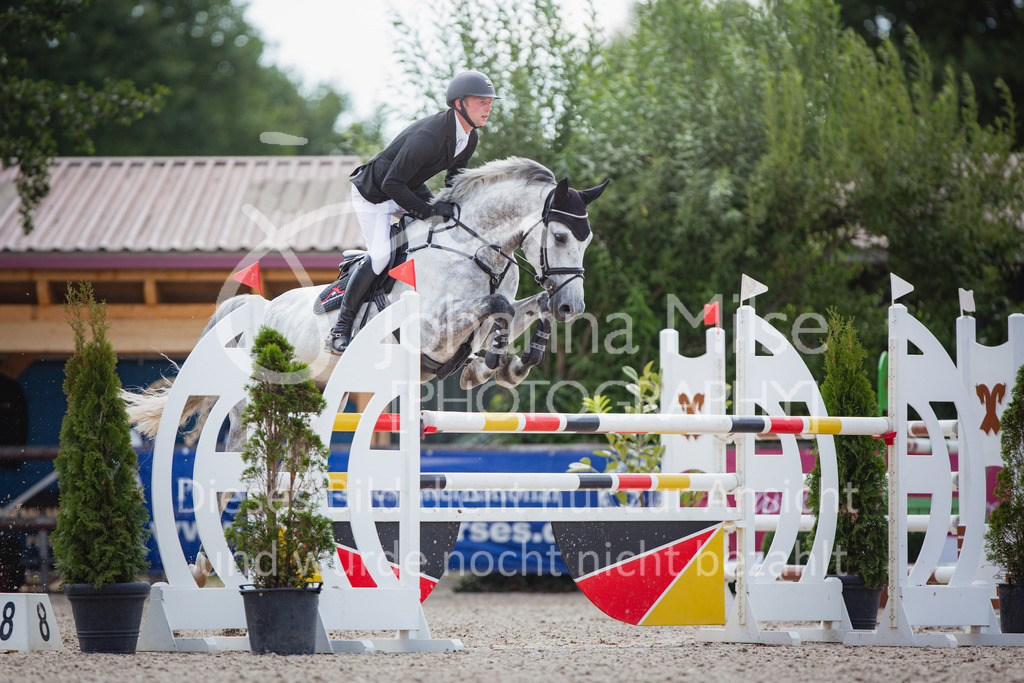 220705_Mühlen_SprPf-M-622 | Late Entry Mühlen
05.07.2022
06 Springpferdeprüfung Kl.M*