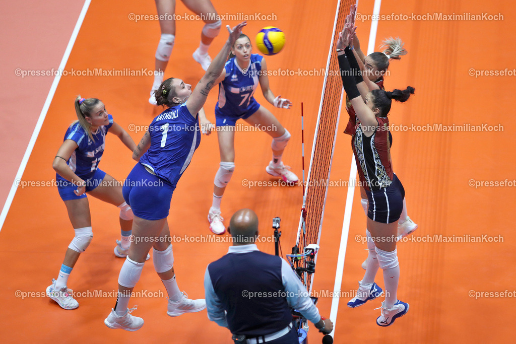 EuroVolley22082301066 | 22.08.2023, CEV EuroVolley 2023, Volleyball-Europameisterschaften der Frauen, Gruppenphase Gruppe C, Tag6, CASTELLO Düsseldorf: Aserbaidschan vs. Griechenland. 