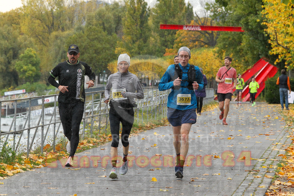 251019_1101_EV4_3524 | Sportfotografie im Rhein-Sieg Kreis, Köln, Bonn, NRW, Rheinland Pfalz, Hessen, etc. Unser Tätigkeitsfeld umfasst den Laufsport vom Volkslauf über den Marathon, Duathlon, Triathon bis zum Ultralauf wie Kölnpfad Ultra oder Schindertrail.