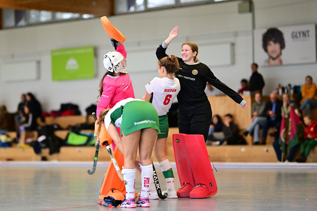 Hockey I Frauen I Saison 2023-2024 I 2. Bundesliga Nord I Hamburger Polo Club - TG Heimfeld | Der Sportfotograf. - Realisiert mit Pictrs.com